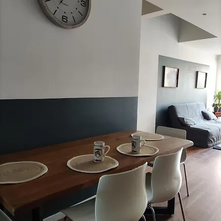 Petite Maison Avec Cour Privative Ecrouves
