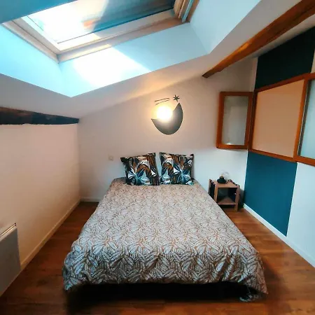 Holiday home Petite Maison Avec Cour Privative *