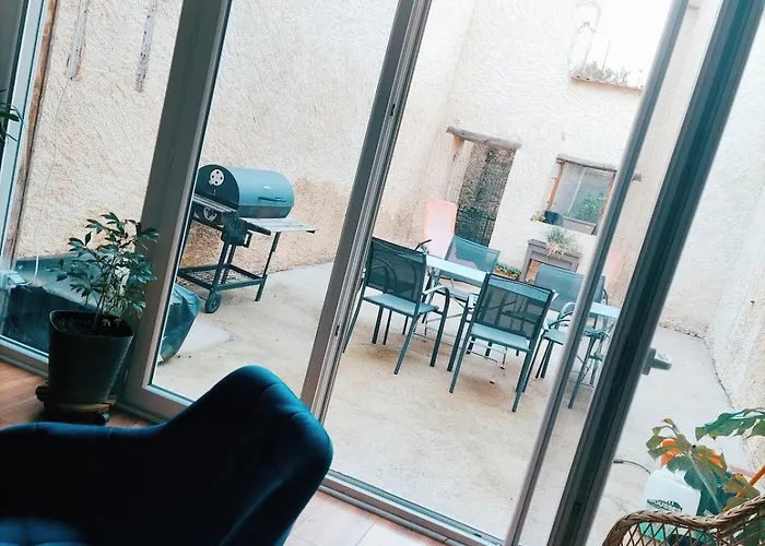 Petite Maison Avec Cour Privative Holiday home Ecrouves