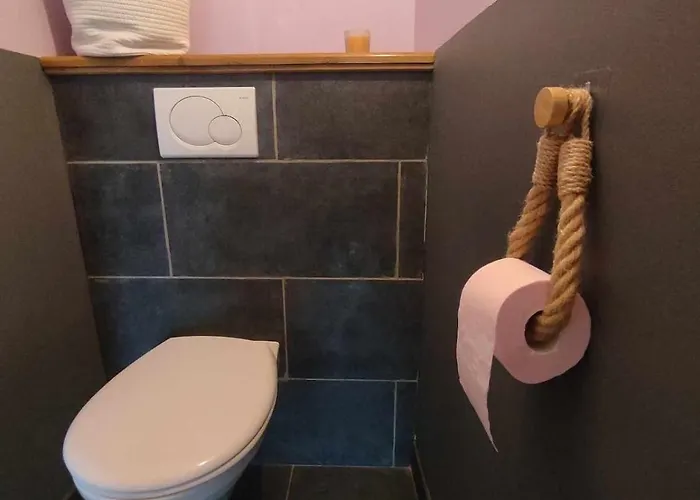 Petite Maison Avec Cour Privative