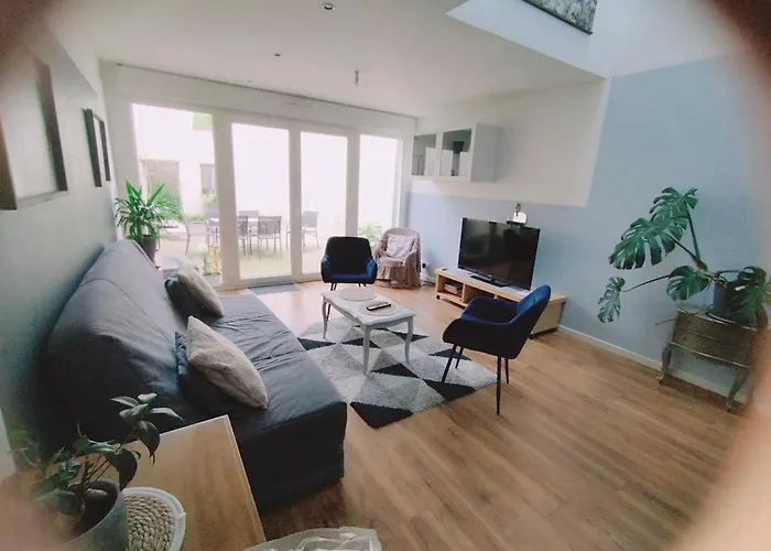 Petite Maison Avec Cour Privative Holiday home Ecrouves